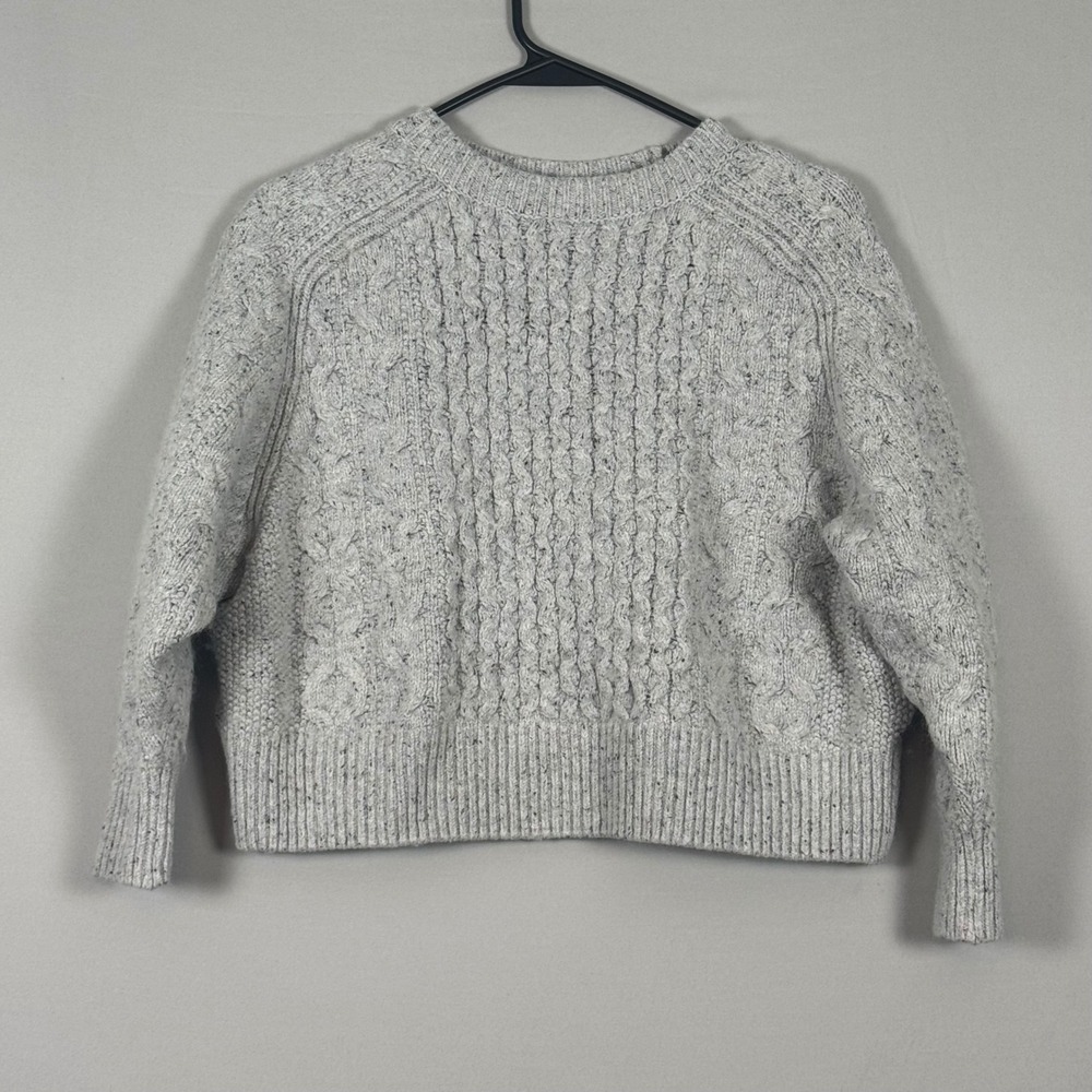 Universal Thread Cable Knit Sweater Womens Medium Gray Excellent Cropped Chunky